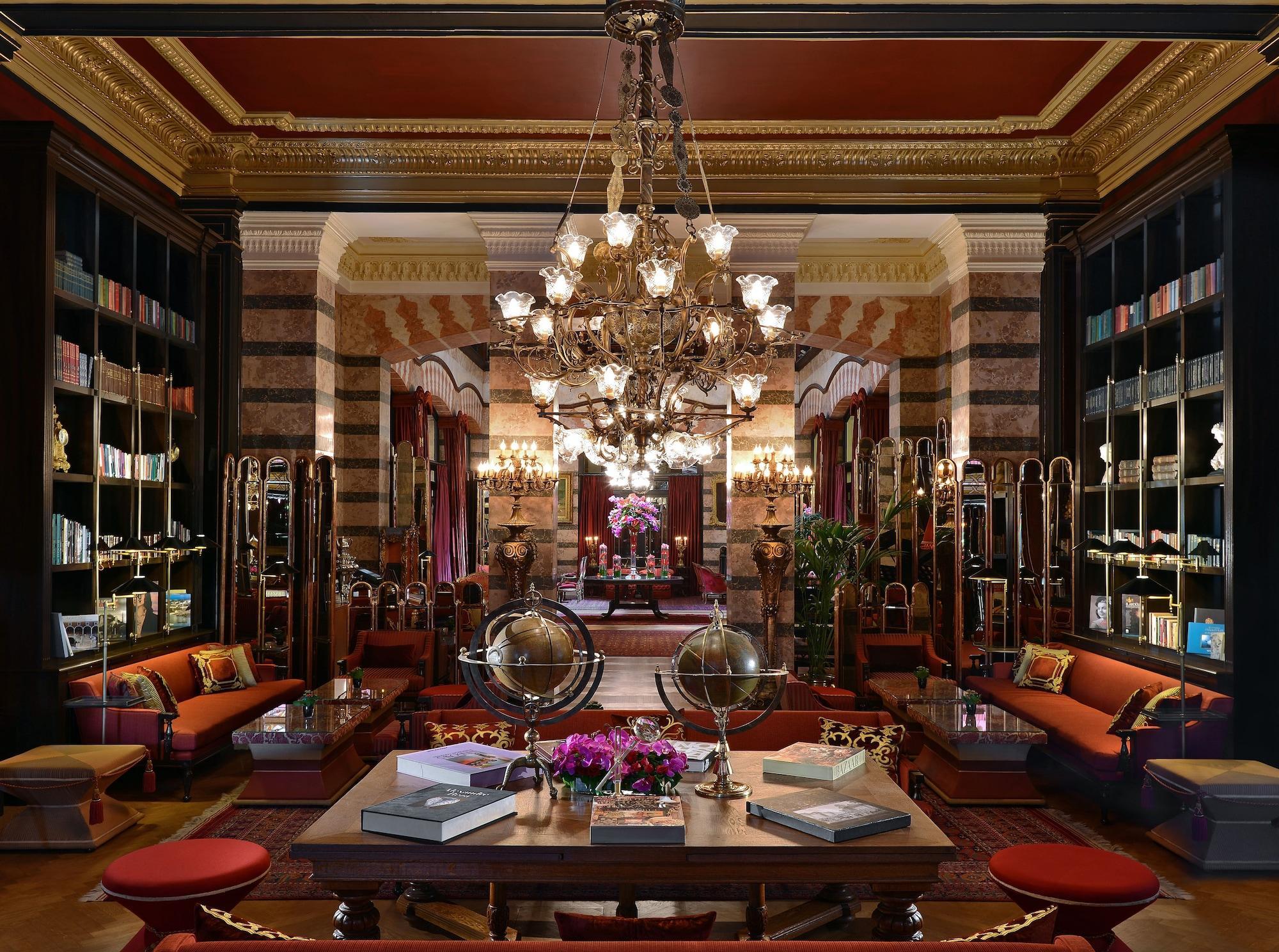 Pera Palace Hotel Istanbul Exterior foto Library